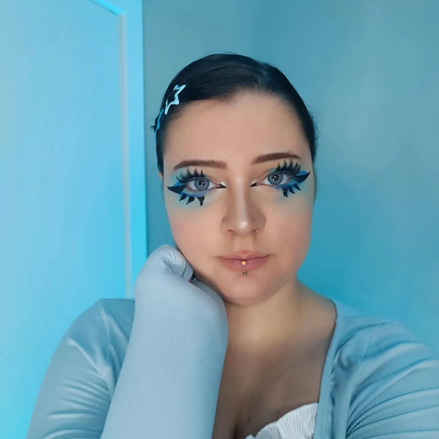 EyeLensy Blue Circuit Színes Kontaktlencse 1 Év