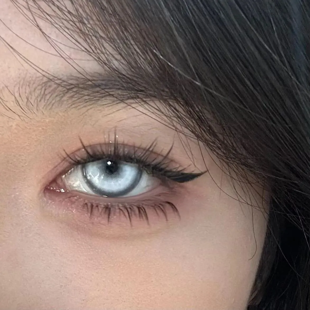 EyeLensy Nebula White Színes Kontaktlencse 1 Év